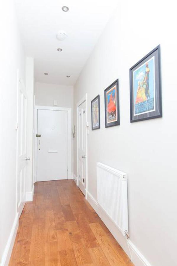 Bright And Modern Causewayside Apartment Edinburgh Luaran gambar